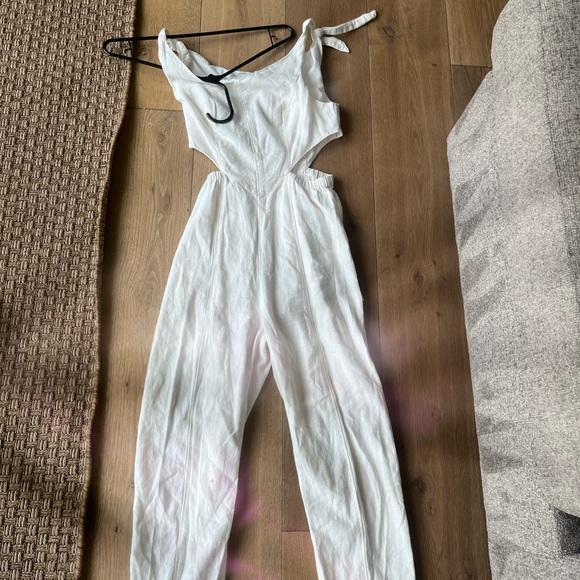 Urban outfitters jumpsuit - Picture 2 of 4